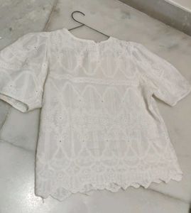 White Puff Sleeve top