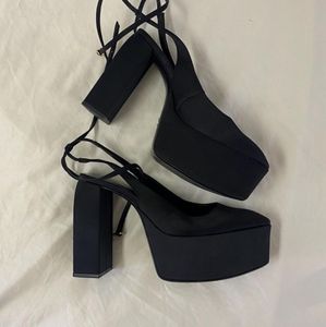 Platform new tagged Zara Black Heels