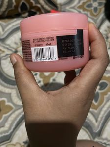 Garnier Niacinamide Fresh &amp; Plump Cream