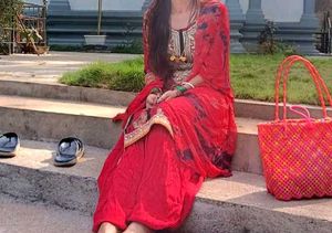 Red &amp; Gold Embellished Salwar Kameez