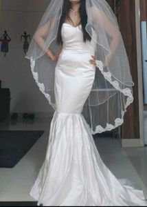Elegant White Wedding Dress