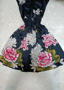 Chic Floral Print Dress