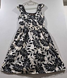 Black & White Leaf Print Dress