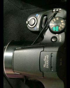 Canon SX-530 HS Black with two battery( and Camera