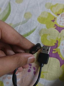 Boat Pink Smartwatch with Charger