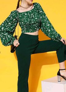 Green Floral Puff Sleeve Top