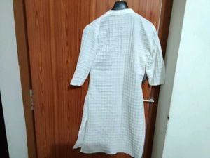 White Textured Kurta