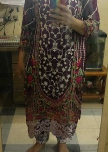 Beautifully Embroidered Pakistani Suit