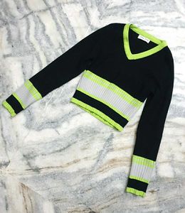 ✅Stylish Black Neon V-Neck Cropped knit top