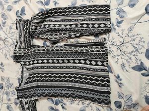 Bundles of 3 suits  gir