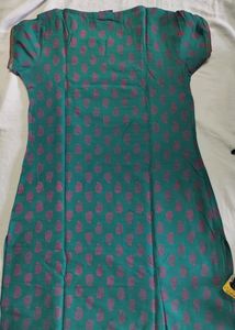 Brand- Trishaa , Size- Small