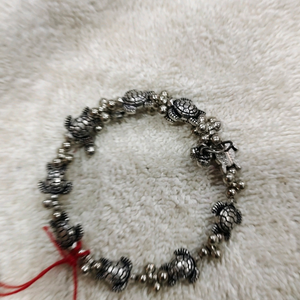 silver look alike bracelet