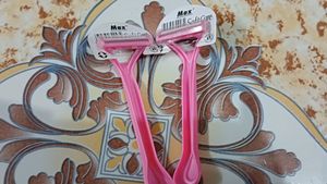 Set Of 2 Pink Razor For Ladies