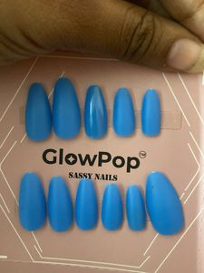 Press-On Nails Set