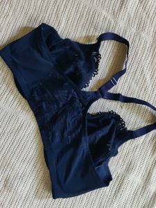 Glamorise Elegant Lace Trim Bra - Navy Blue