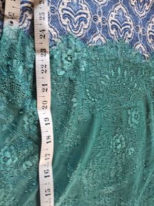 Elegant Teal Lace Long Sleeve Top