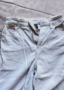 2 H&amp;M Jeans