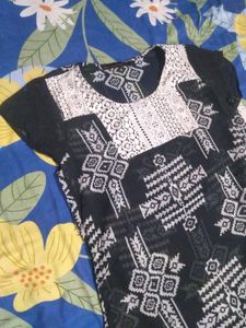 Women's Top