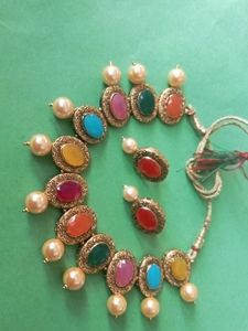 Multi-Color Stone & Pearl Necklace Set