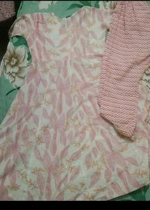 Pink Leaf Print Kurta Set with Embellishments