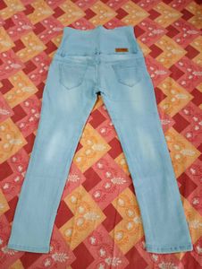 Light Wash High Waist Denim Jeans