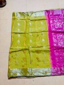 Vibrant Green &amp; Pink Saree