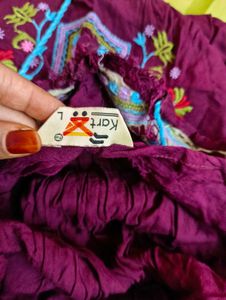Embroidered Magenta Kurta