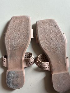 ZUDIO nude color flats so comfy
