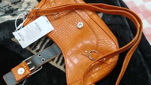 Savana Orange Crossbody Bag