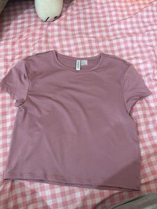 Basic Crew Neck T-Shirt