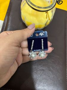 Dangling Pearl Earrings