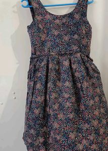 Charming Floral Print Sleeveless Dress