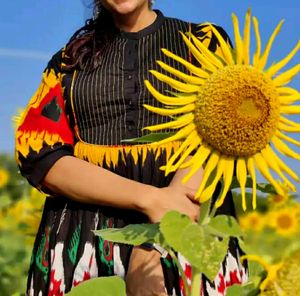 🌼🌹🌿Shop Stock