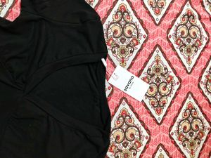 savana Stylish Black Plunging Neck Top