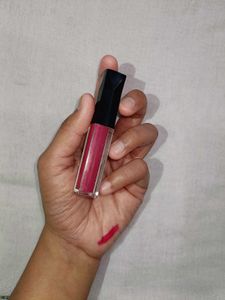 👉 Face Tech Matte Liquid Lipstick – Dark Pink Sha