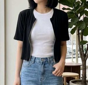 Cropped shrug