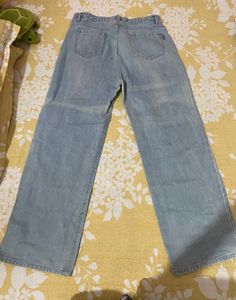 Light Wash Ripped Wide Leg Jeans