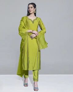 Elegant Lime Green Kurta Set