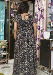 Flowy Floral Print Maxi Dress