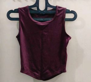 Ribbed Sleeveless Burgundy Top