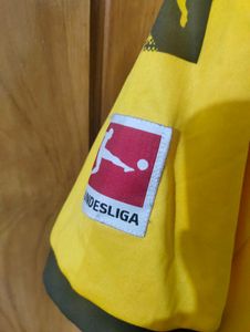 BVB Borussia Dortmund Puma logo jersey