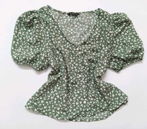 Green Floral Puff Sleeve Top shirt