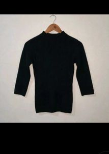 Minimal Mockneck skinny sweater