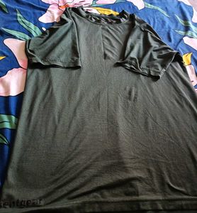 6 T Shirts