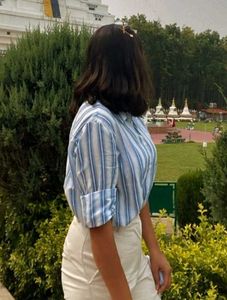 H&M blue and white striped shirt