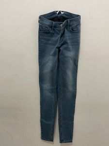 Levi’s Straus Super Skinny Jean Waist 26