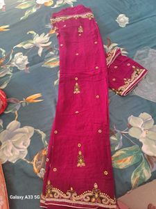 Elegant Pink 🩷 Saree