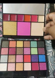 Lakyou Beauty Makeup Pallet