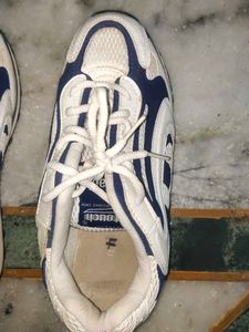 unisex White &amp; Blue Athletic Shoes