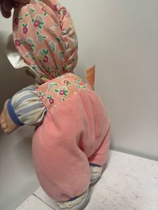 Vintage 1995 cabbage patch plush toy